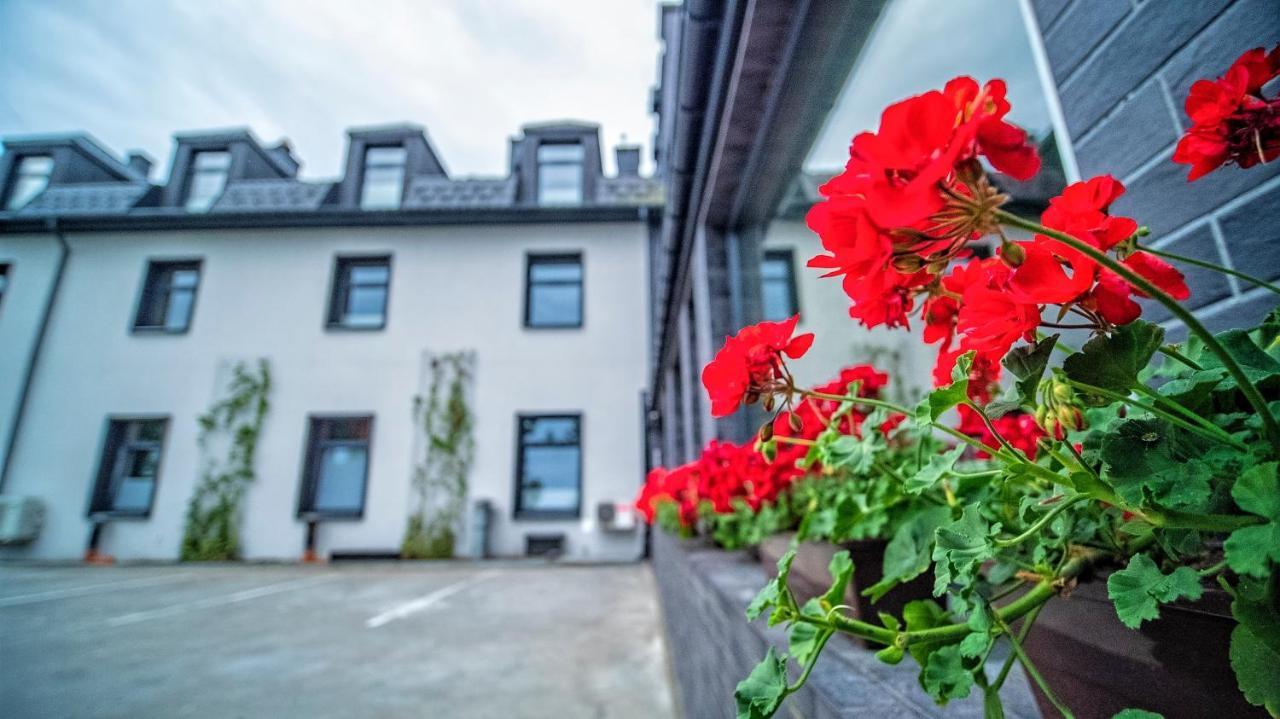Hotel Senator Konferencje & Spa Starachowice Exterior foto